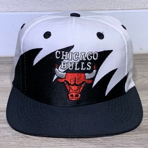 Chicago Bulls Sharktooth SnapBack Hat